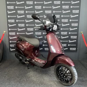 Vespa Sprint 50 - Moped - 2025 - Euro5 - Maserati Ponte Vecchio Bordeauxrot