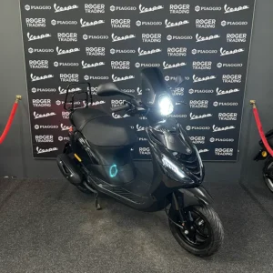 Piaggio Zip 50 - Moped - 2019 - Euro4 - Schwarz glänzend