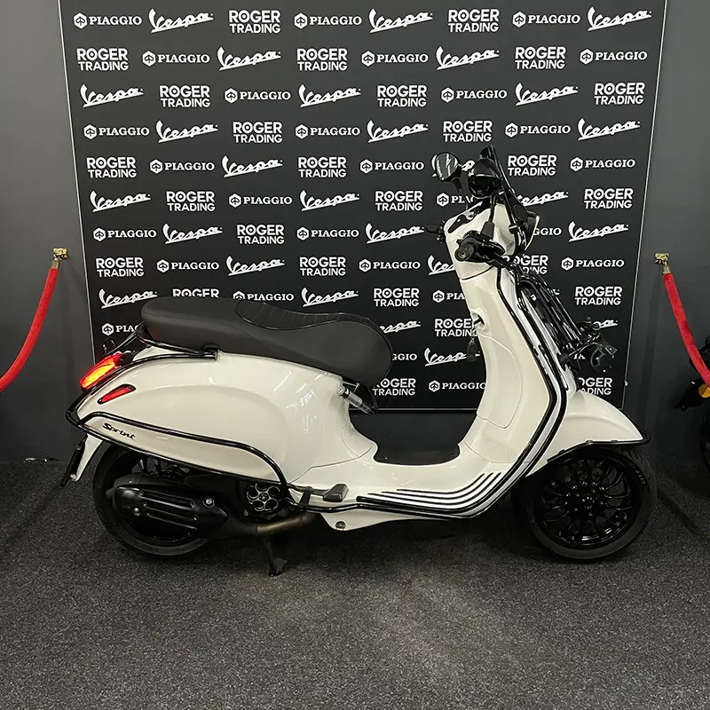 Vespa Sprint 50 - Moped - 2022 - Euro5 - 80cc - Bianco Innocenza – Bild 3