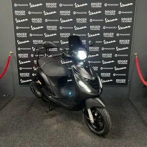 Piaggio Zip 50 - Moped - 2019 - Euro4 - Mattschwarz